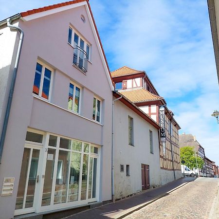 Business-Apartments Im Schuster-Acht โวลกาสต์ ภายนอก รูปภาพ